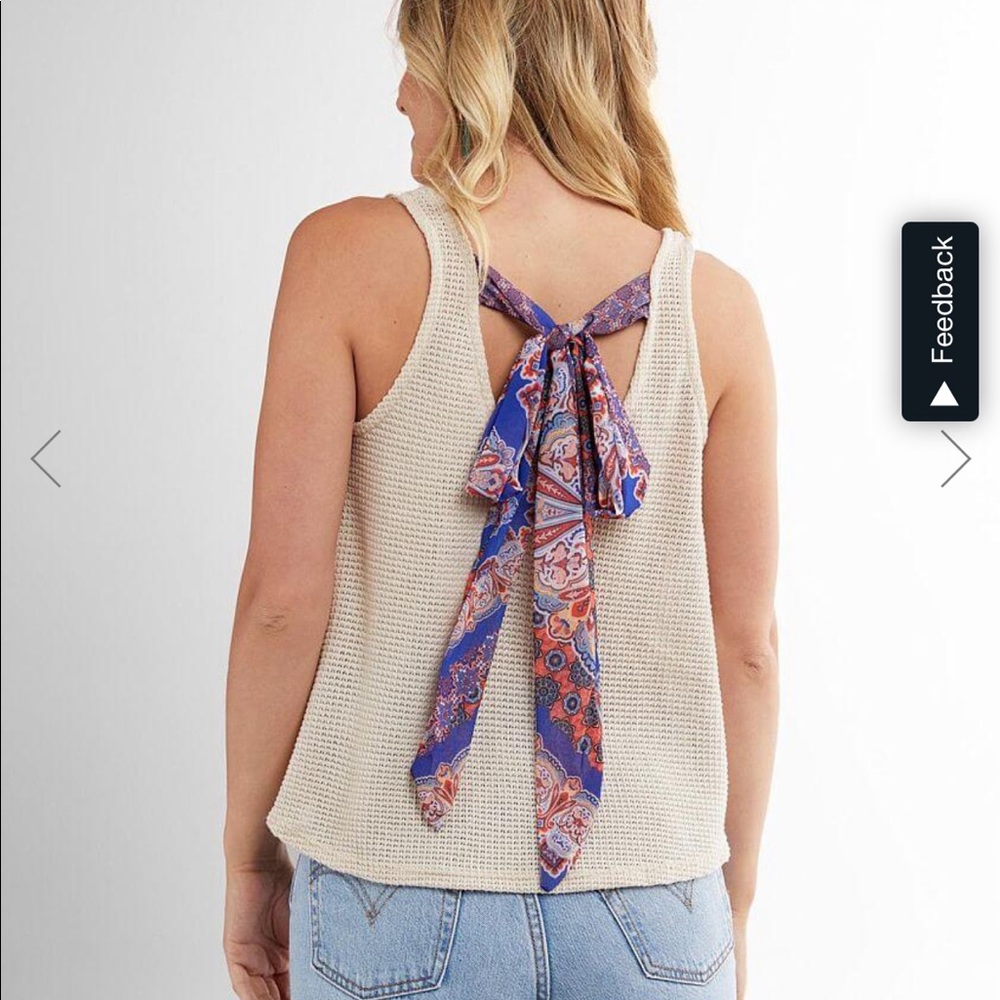 NWT Thermal Tank with Tie Sz M